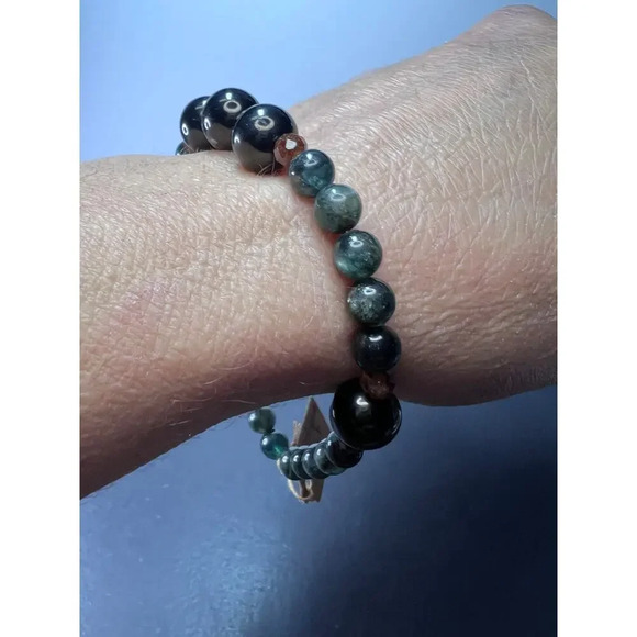 Peacock kyanite , Hessonite garnet, and jet stretch bracelet 8 inch - Picture 4 of 8